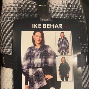 Ike Behar Reversible Fashion Wrap